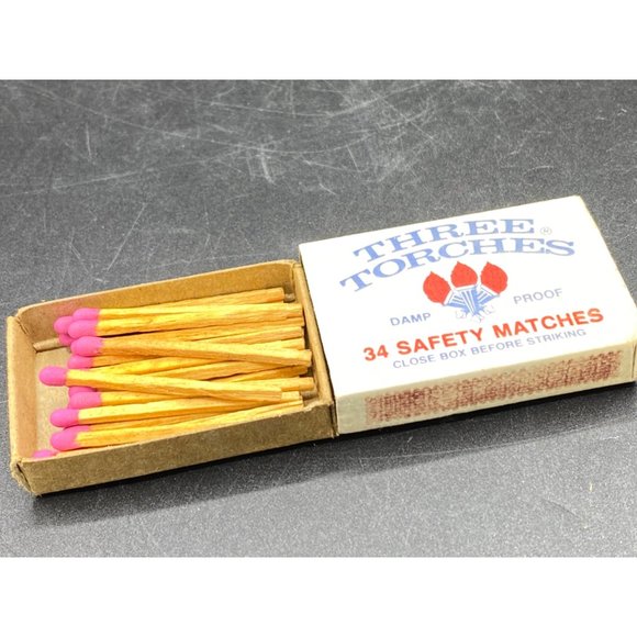 Vintage Three Torches Damp Proof Matches Matchbox - Picture 9 of 12